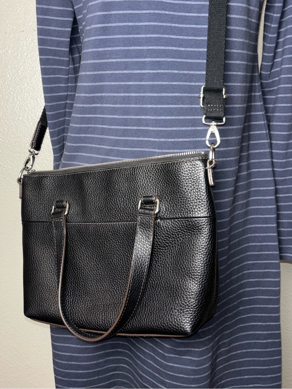 Fossil Black Pebbled Leather Convertible Satchel Crossbody Purse Mid Size - Picture 14 of 16